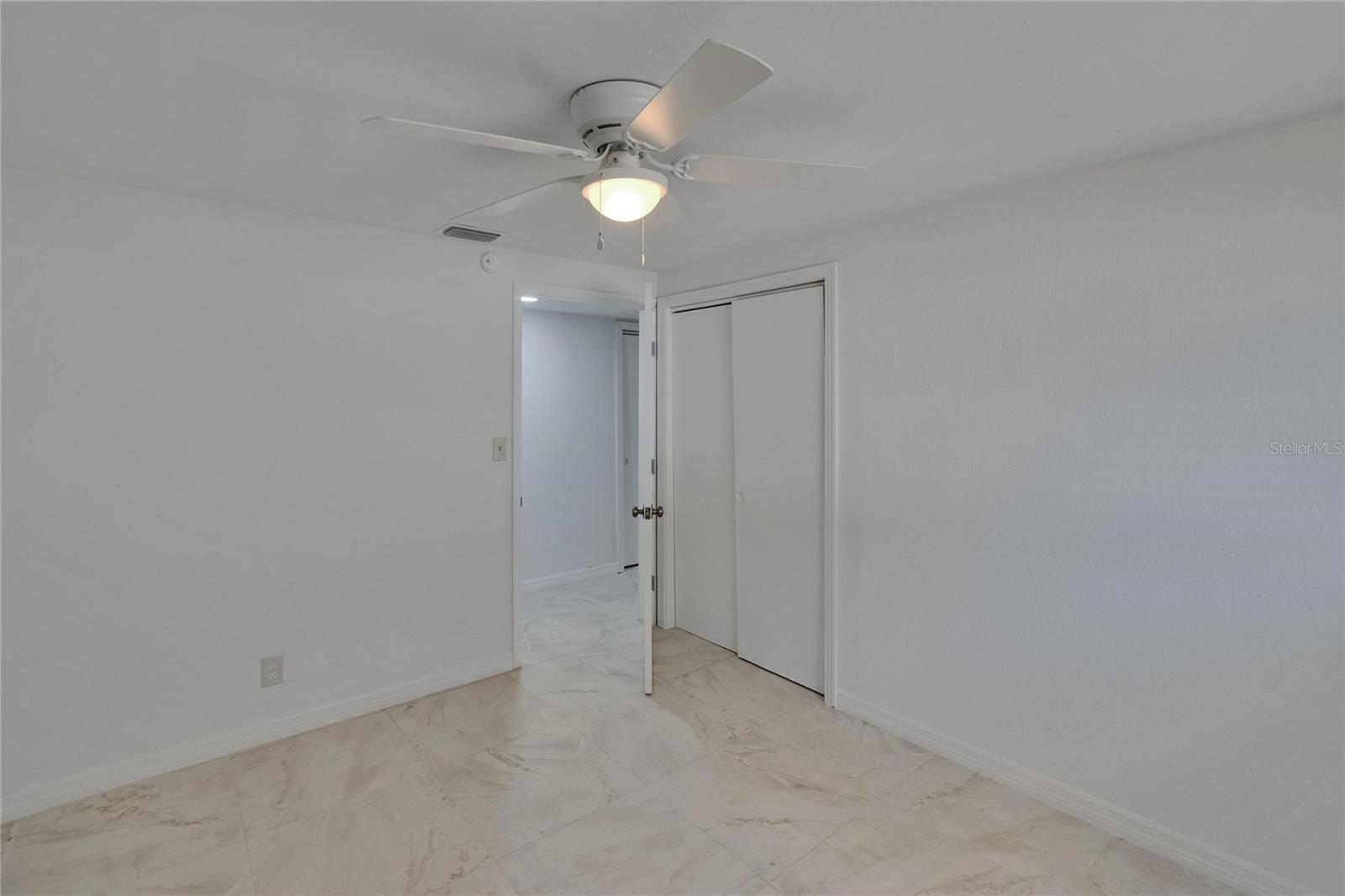 Image 36 of 62 For 802 Russell Drive