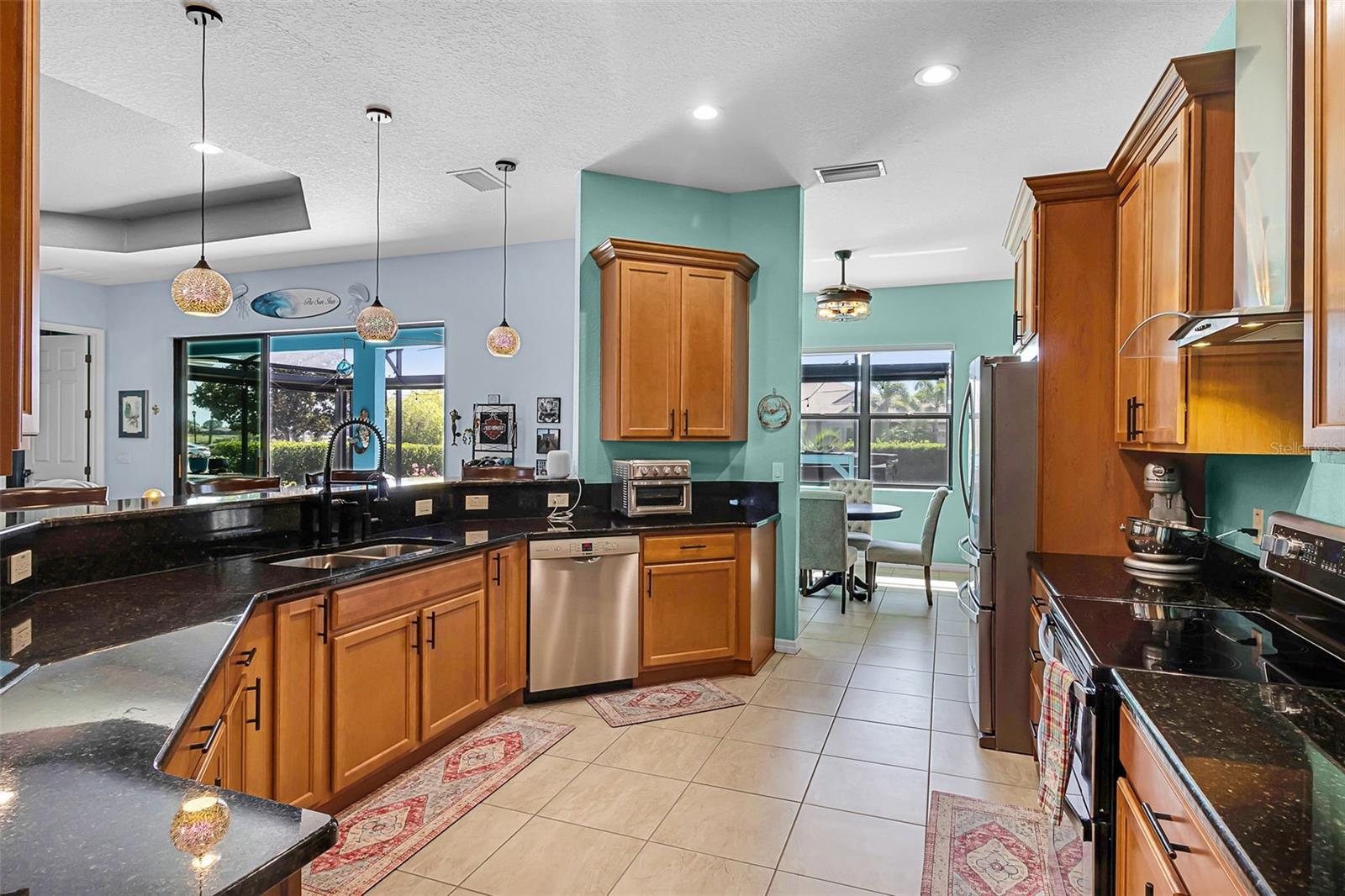 Image 16 of 71 For 1394 Oakmont Drive