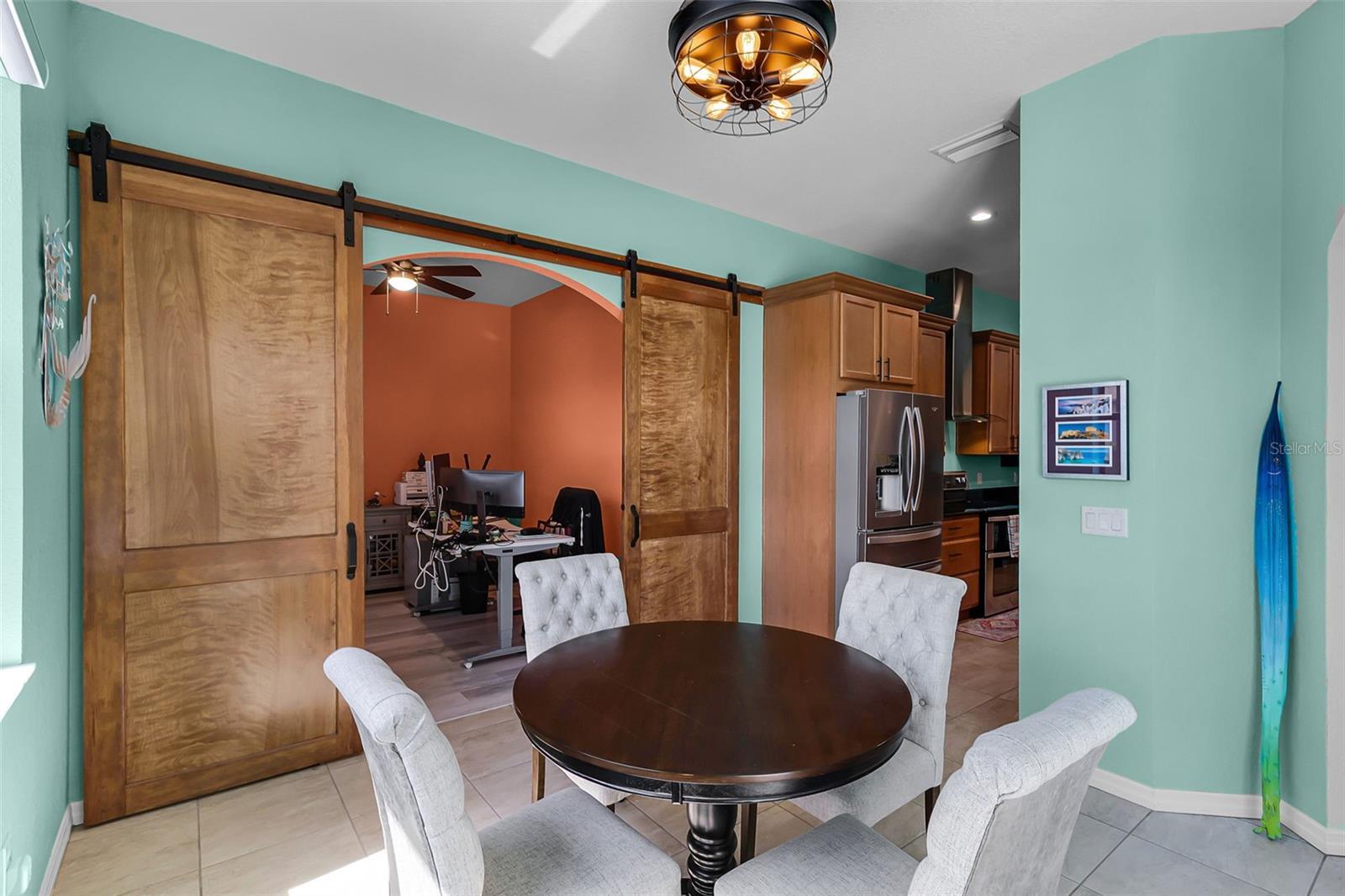 Image 19 of 71 For 1394 Oakmont Drive