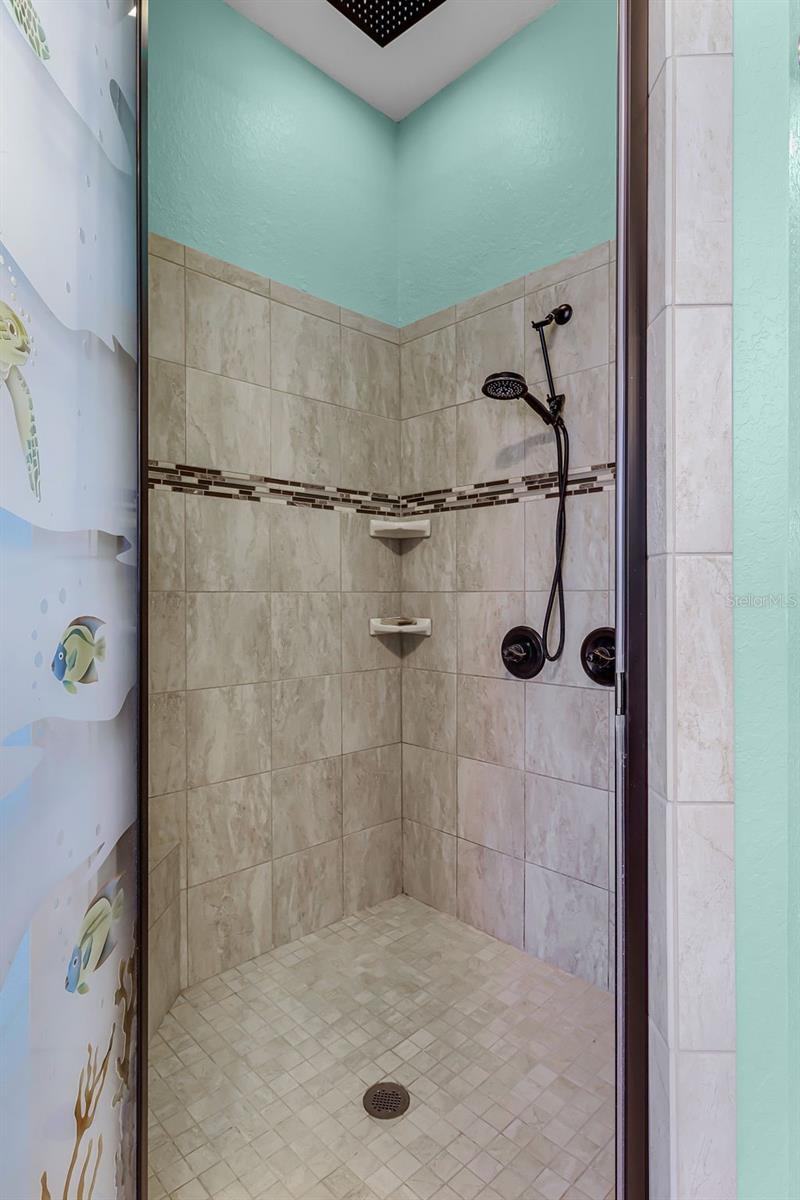 Image 29 of 71 For 1394 Oakmont Drive