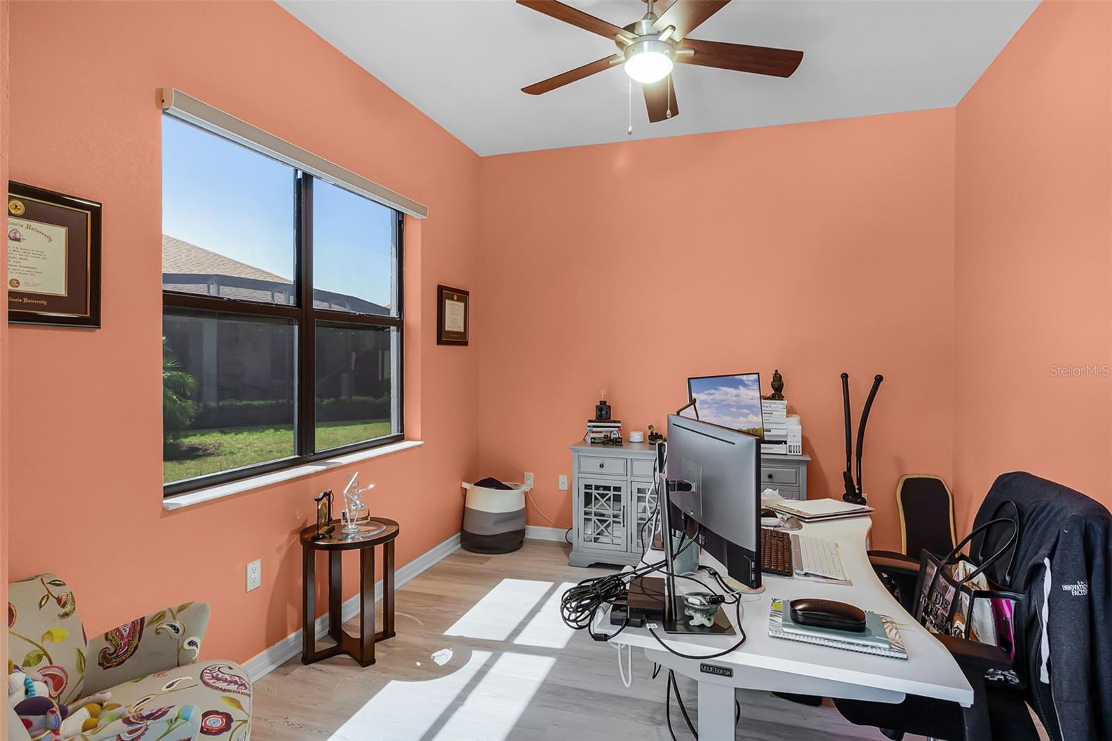Image 37 of 71 For 1394 Oakmont Drive
