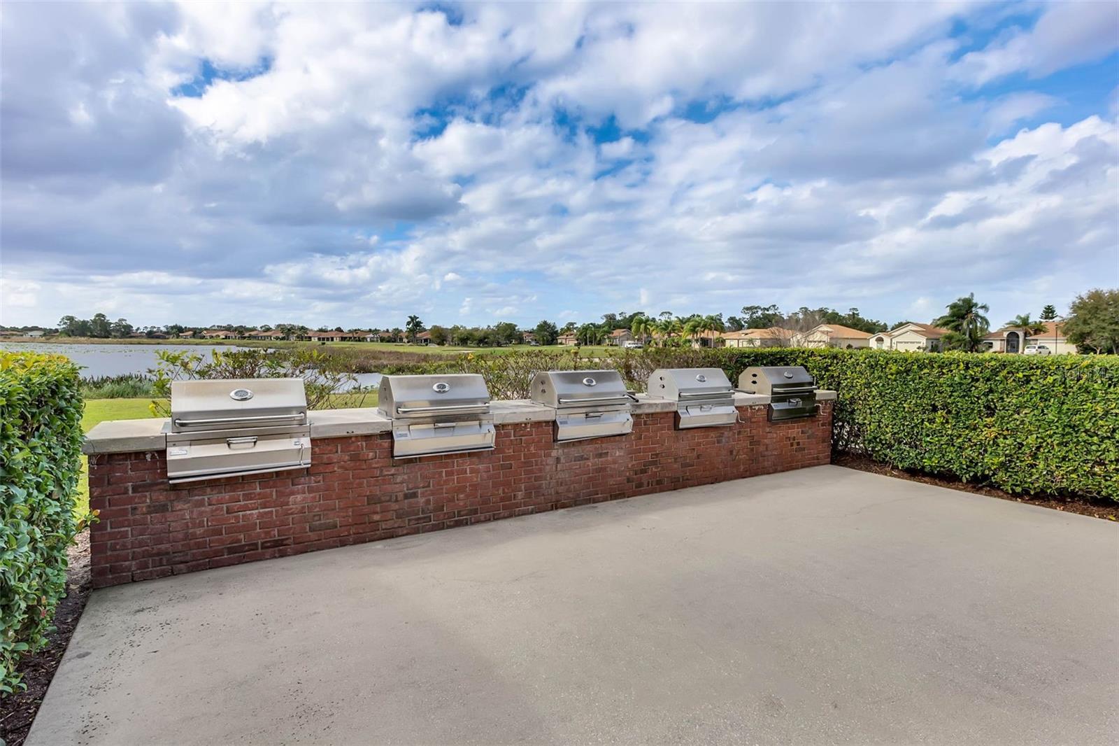Image 53 of 71 For 1394 Oakmont Drive