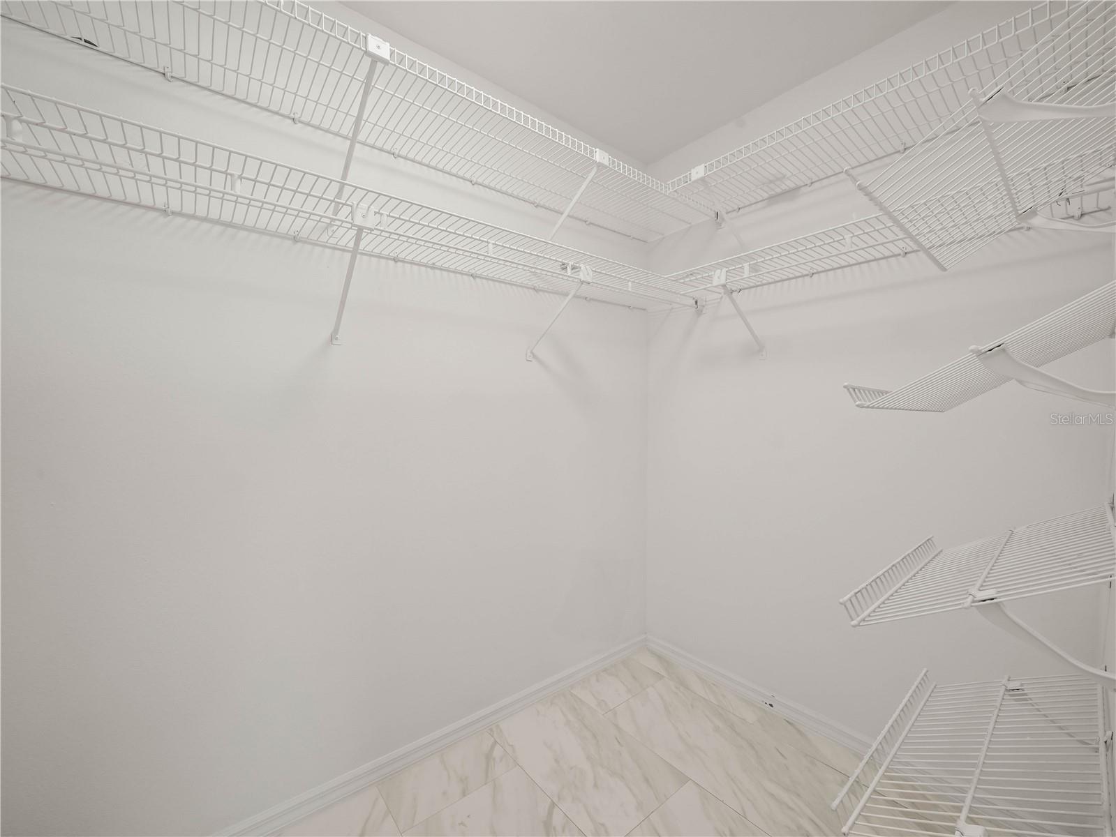 Image 18 of 32 For 3002 Helms Drive