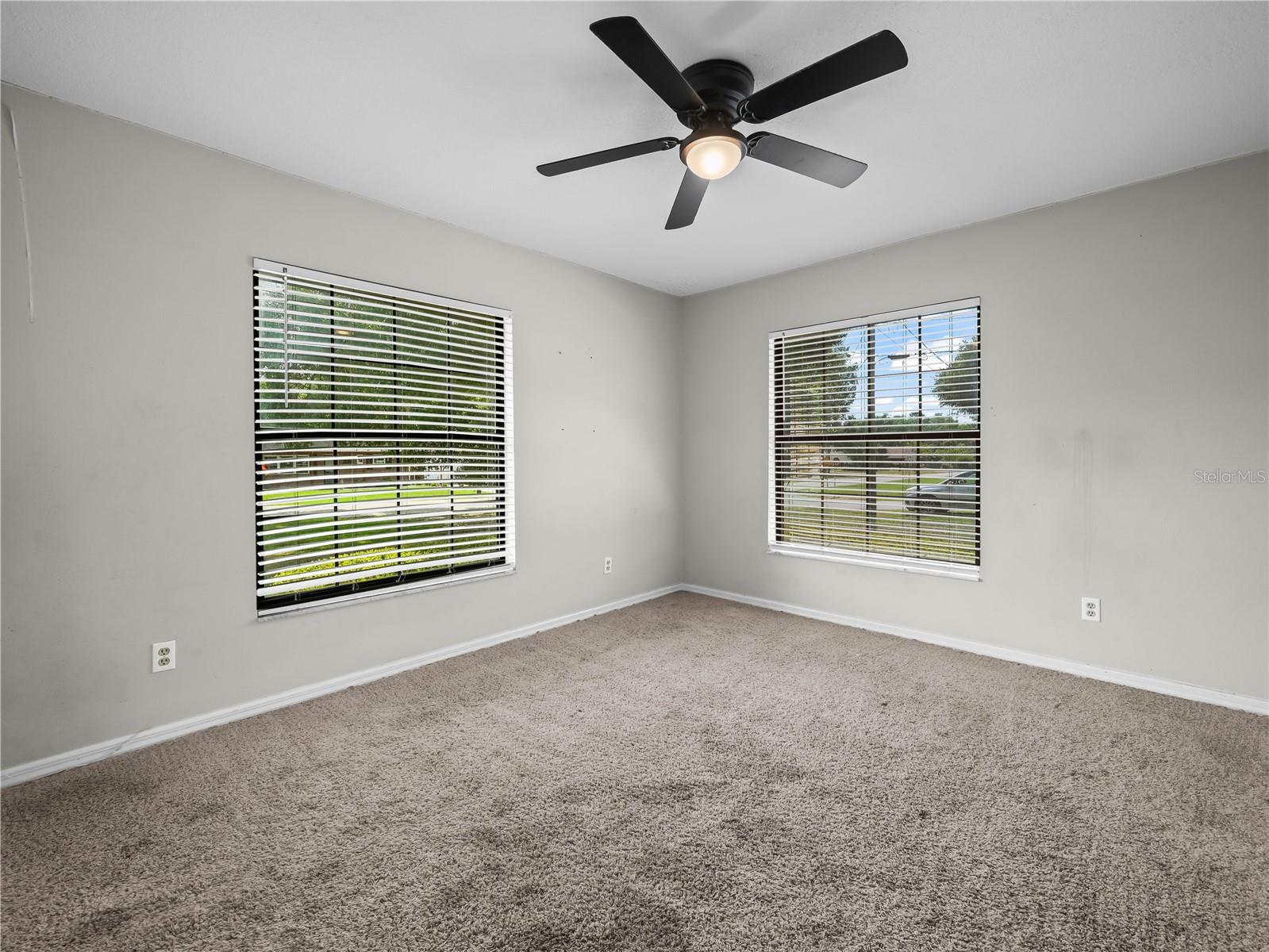 Image 21 of 32 For 3002 Helms Drive