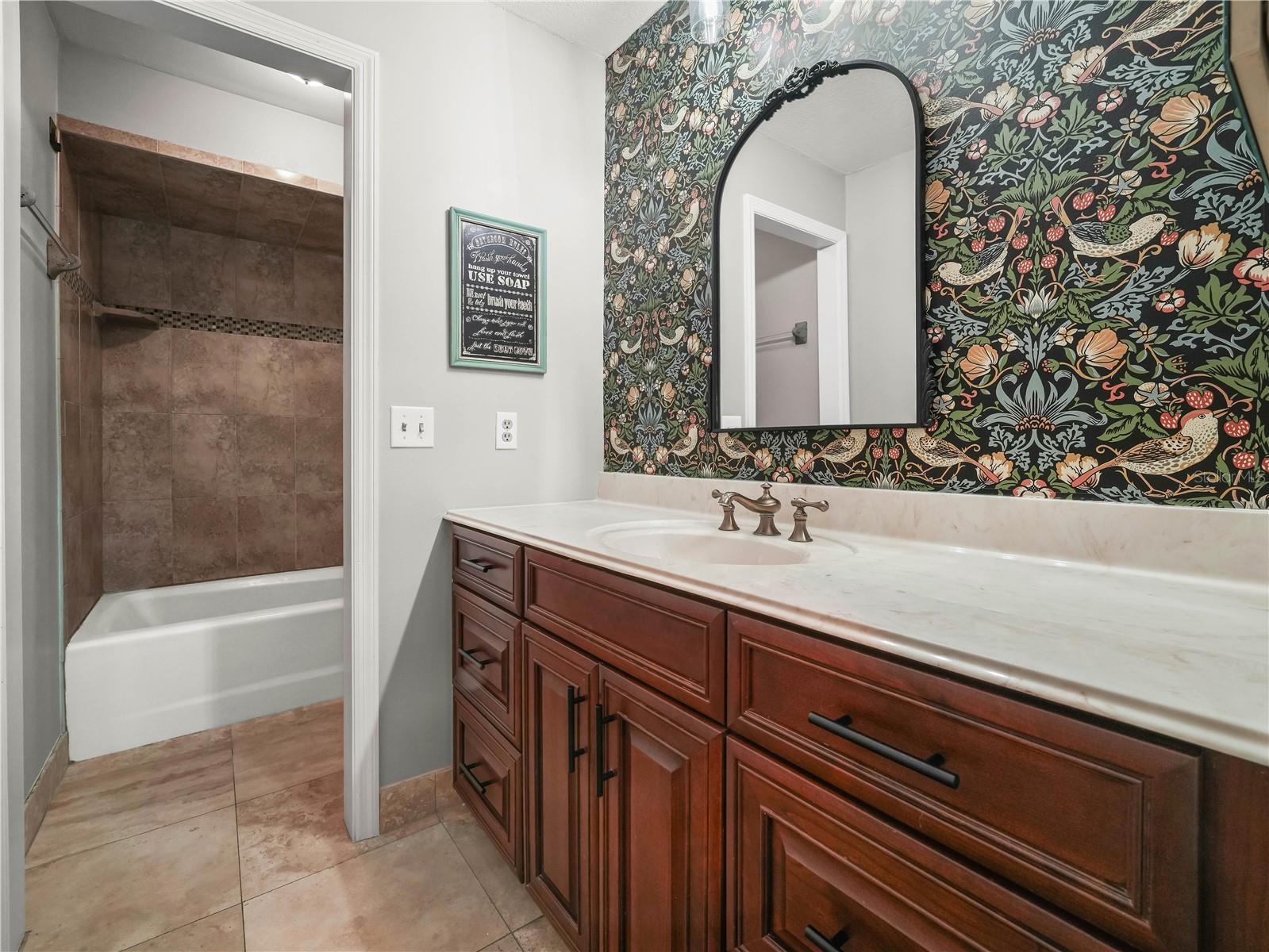Image 23 of 32 For 3002 Helms Drive