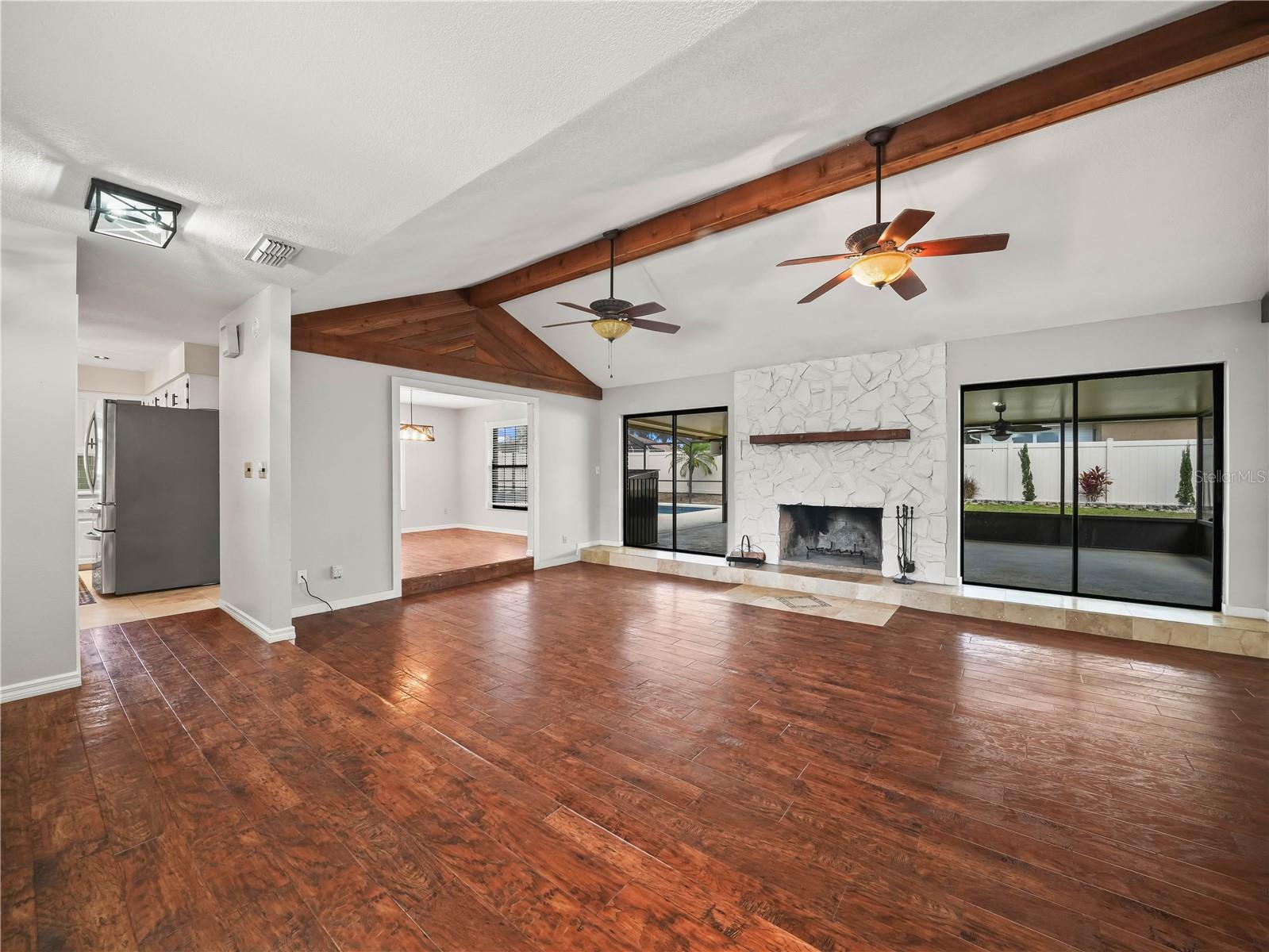 Image 3 of 32 For 3002 Helms Drive