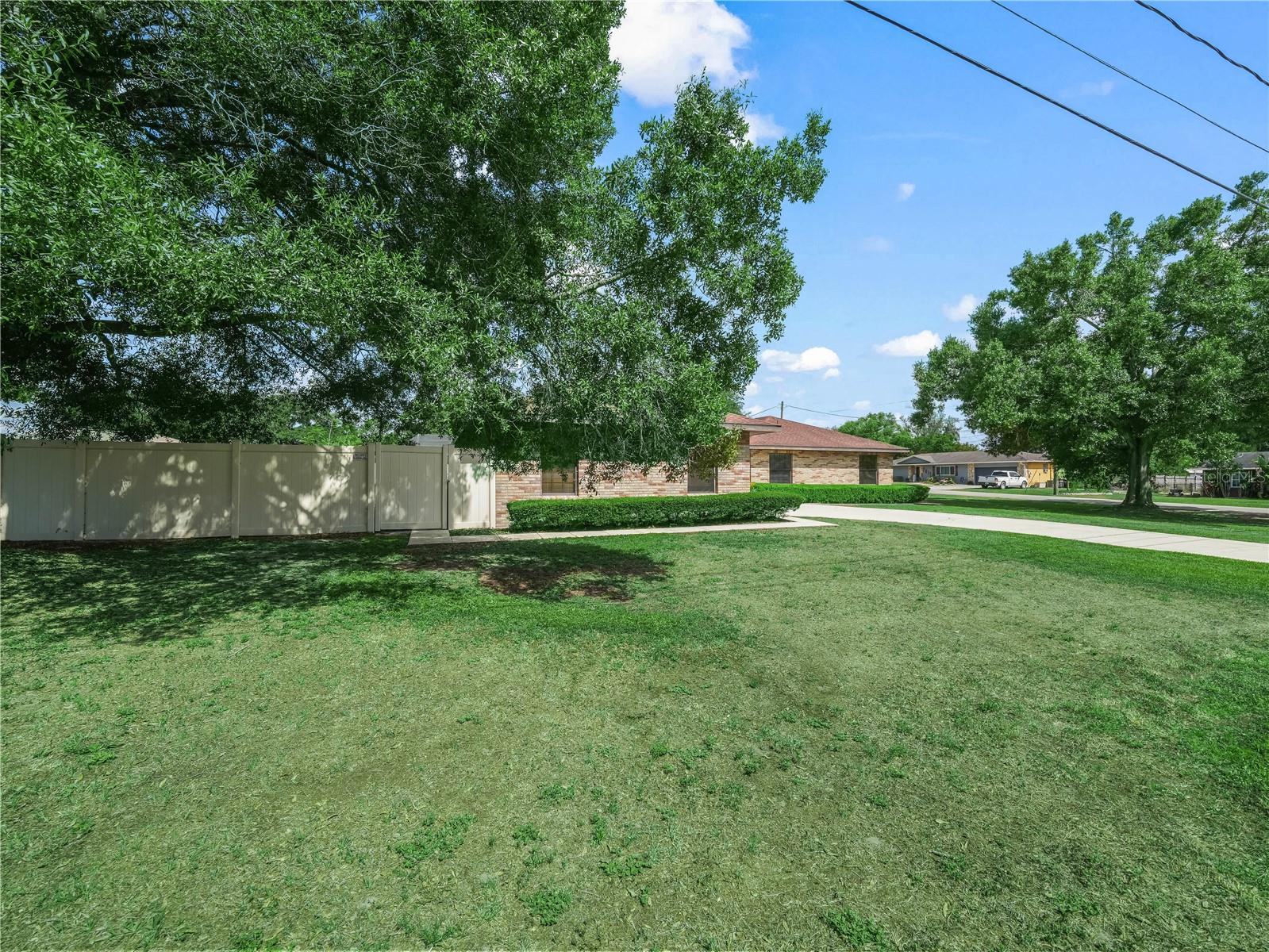 Image 30 of 32 For 3002 Helms Drive