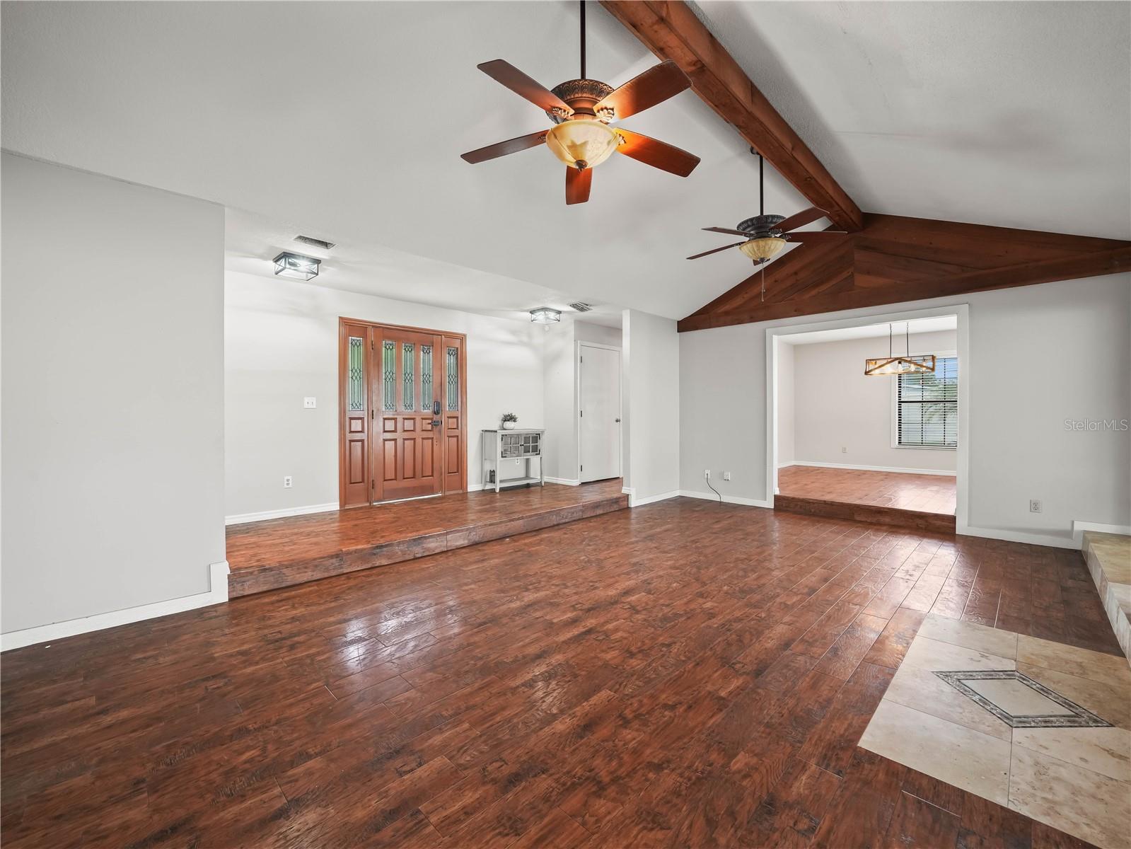 Image 4 of 32 For 3002 Helms Drive