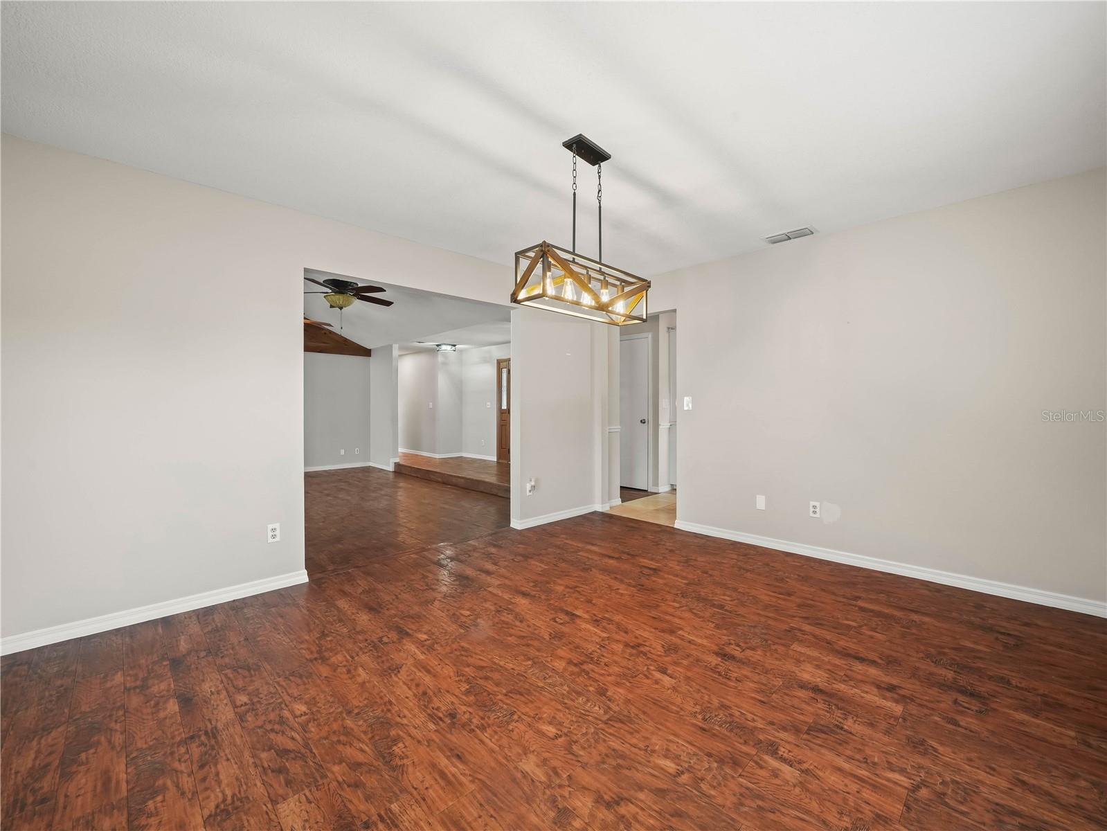 Image 7 of 32 For 3002 Helms Drive