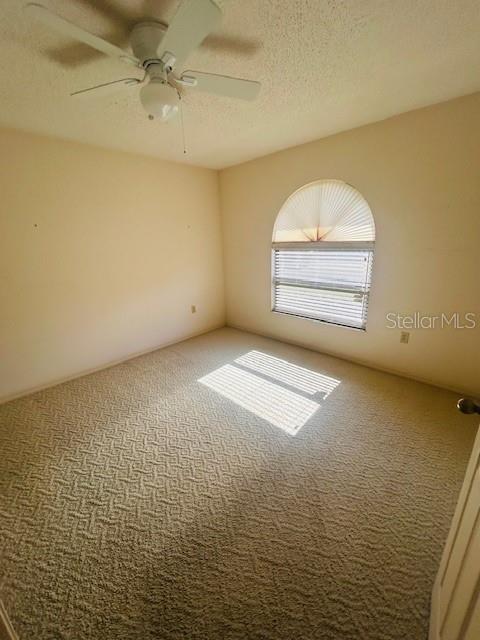 Image 11 of 18 For 668 Jamaica Circle