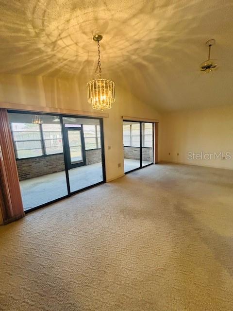 Image 6 of 18 For 668 Jamaica Circle