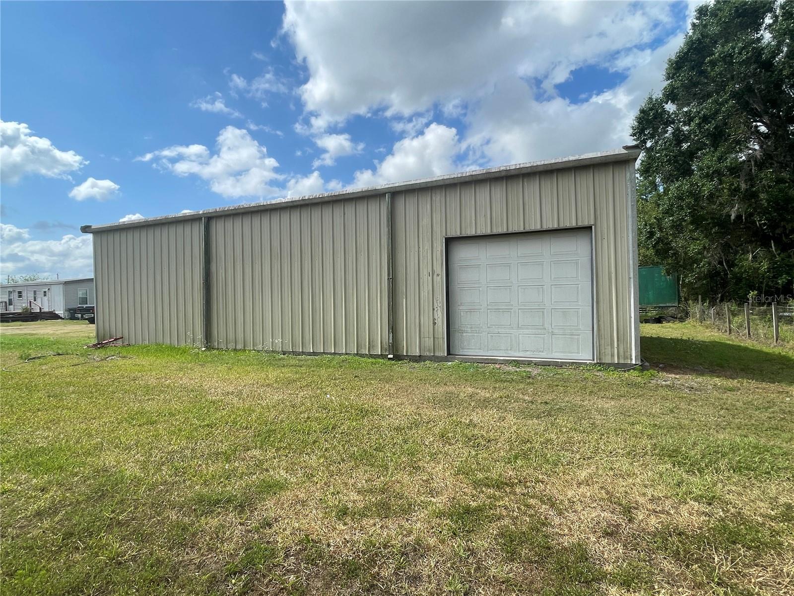 Image 37 of 75 For 14810 Brahma Road
