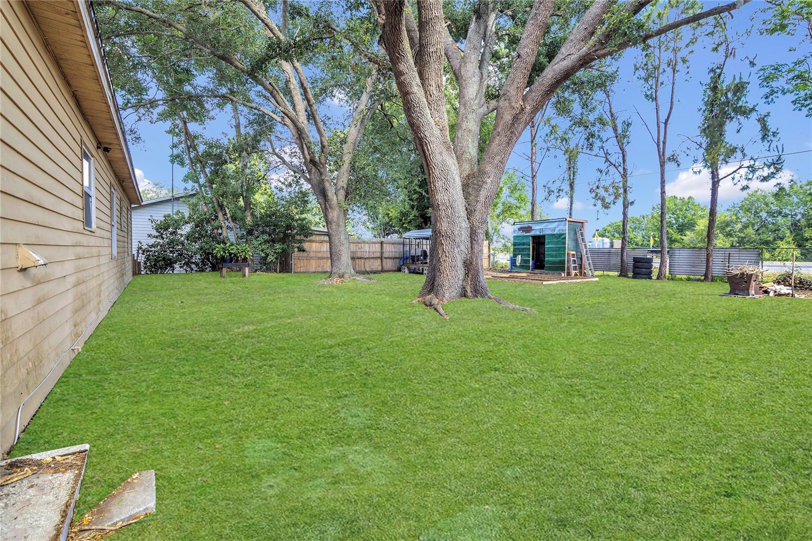 Image 18 of 27 For 7208 Thomas Jefferson Circle