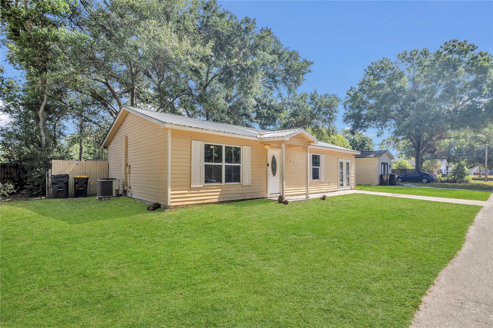 Image 3 of 27 For 7208 Thomas Jefferson Circle