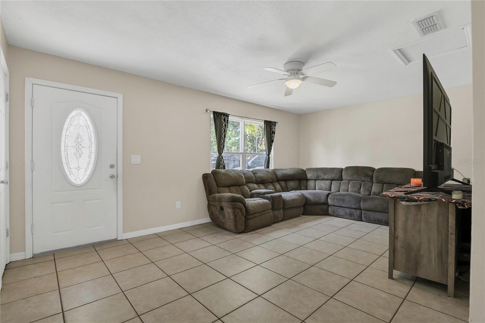 Image 4 of 27 For 7208 Thomas Jefferson Circle