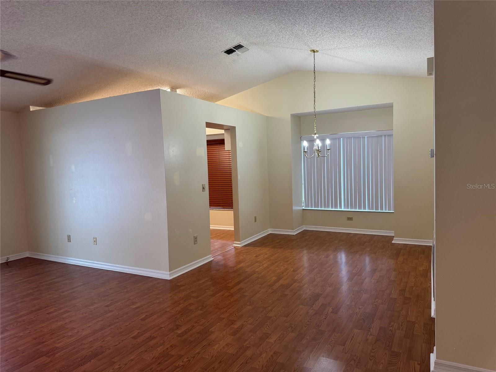 Image 7 of 30 For 625 Chilt Drive