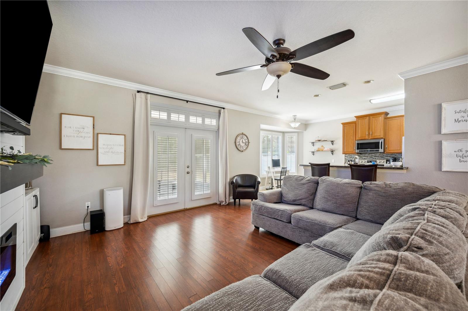 Image 10 of 36 For 7088 Remington Oaks Loop