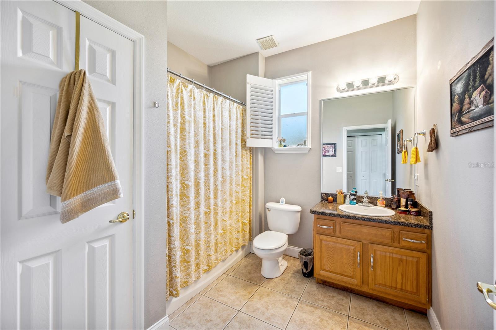 Image 25 of 36 For 7088 Remington Oaks Loop