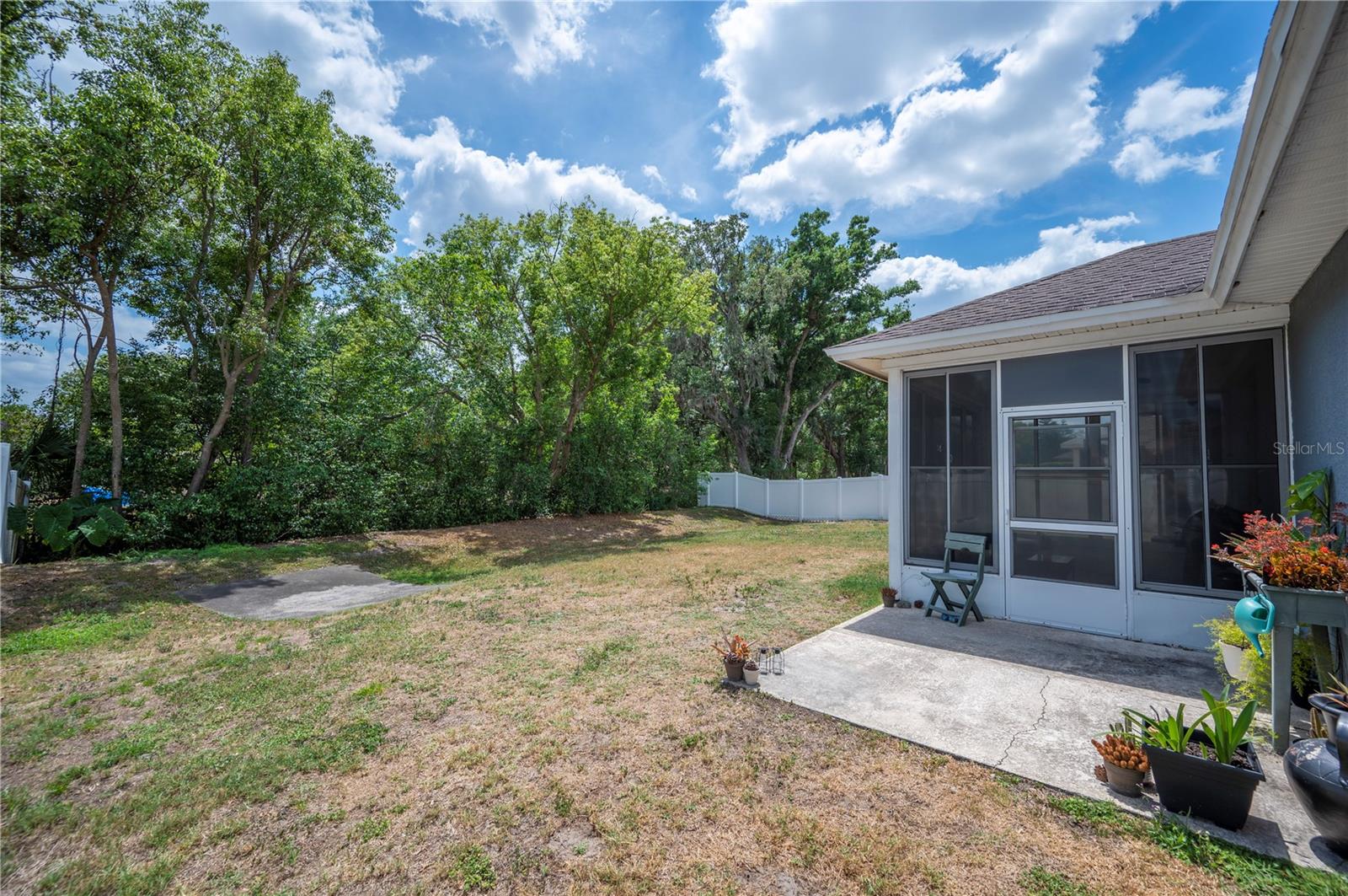 Image 29 of 36 For 7088 Remington Oaks Loop