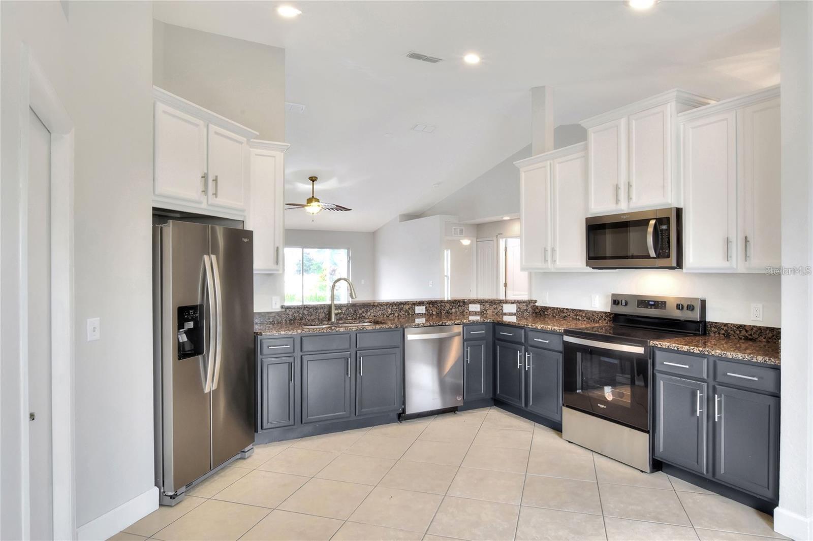 Image 11 of 44 For 6562 Evergreen Park Drive