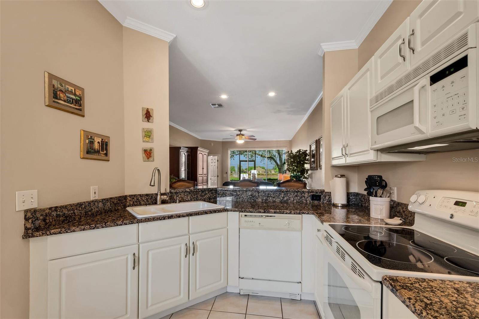 Image 15 of 57 For 415 Enclave Place 415