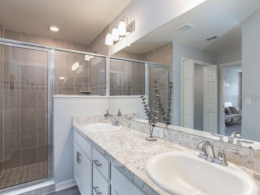 Image 10 of 16 For 1429 Fleur Drive