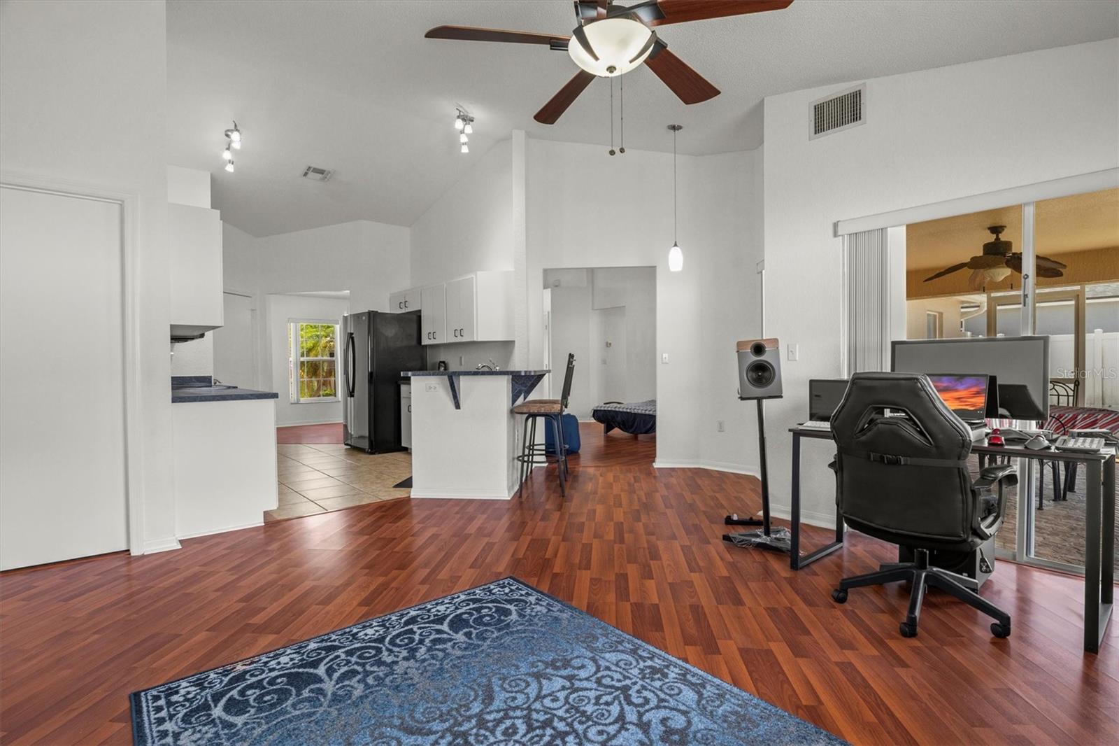 Image 11 of 26 For 2812 Hickory Ridge Drive