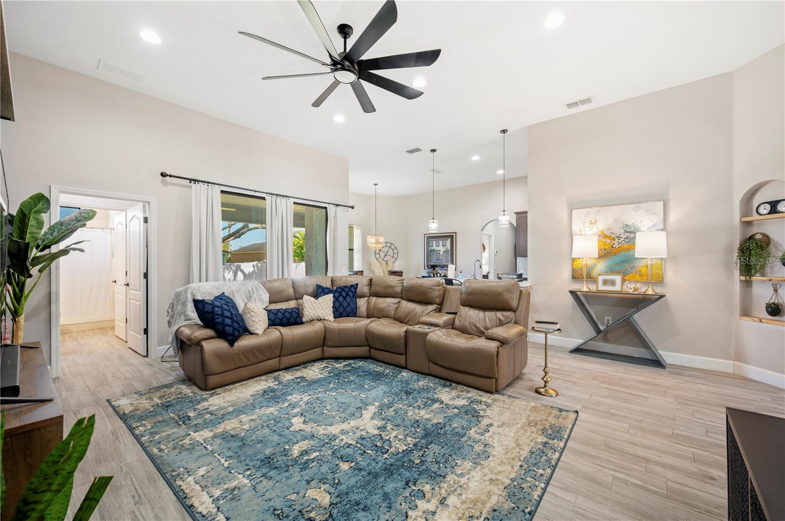 Image 9 of 48 For 5531 Pebble Beach Drive