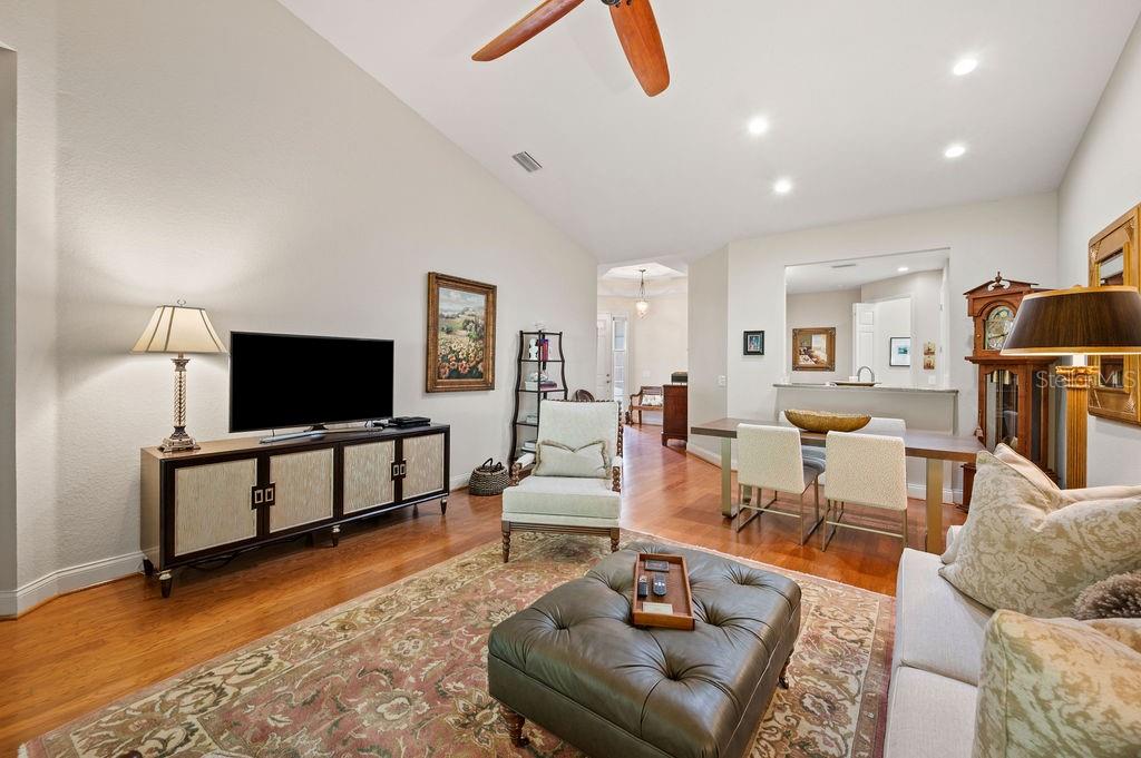 Image 22 of 40 For 2965 Mission Lakes Drive