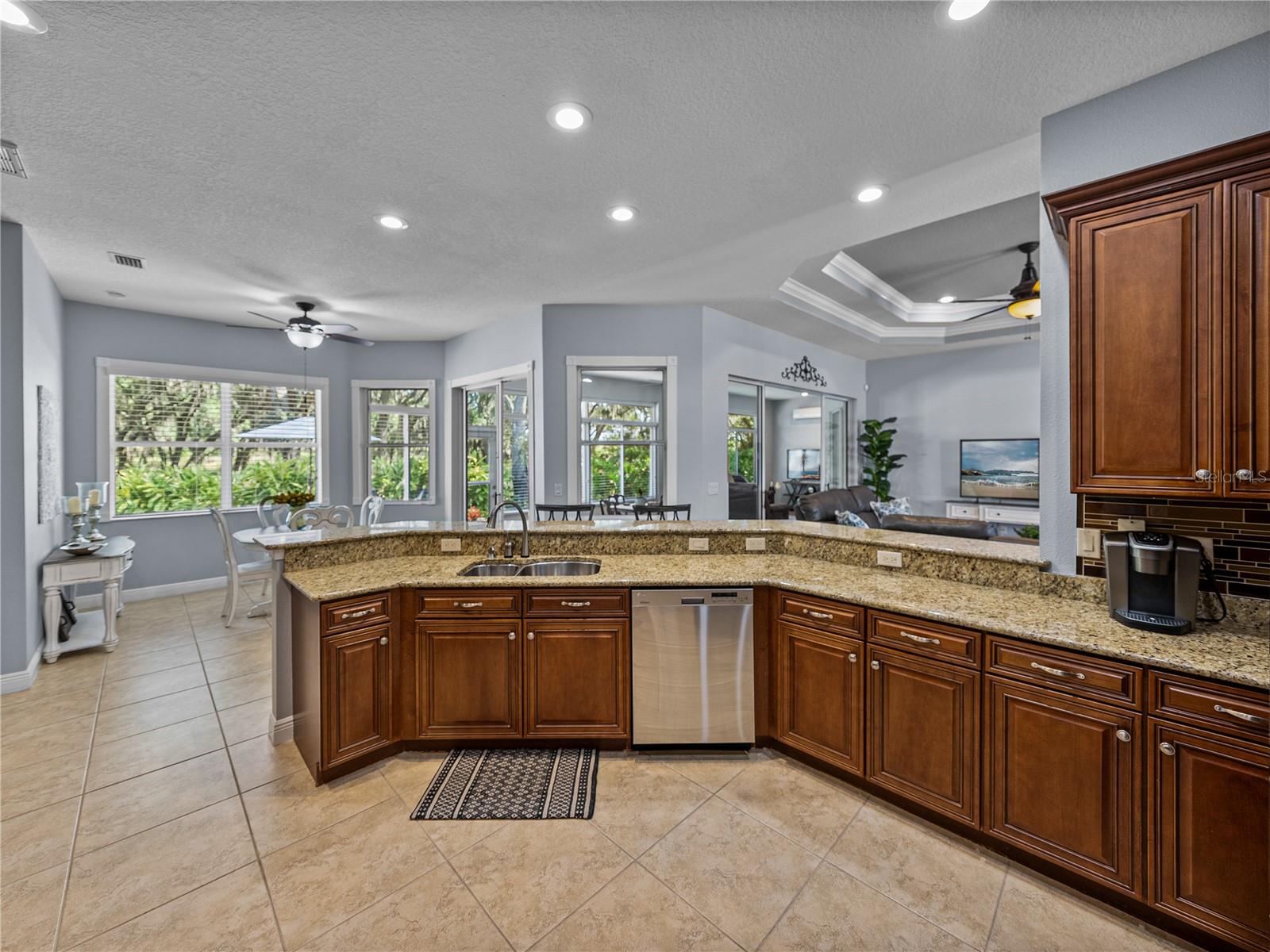 Image 14 of 37 For 800 Osprey Landing Drive