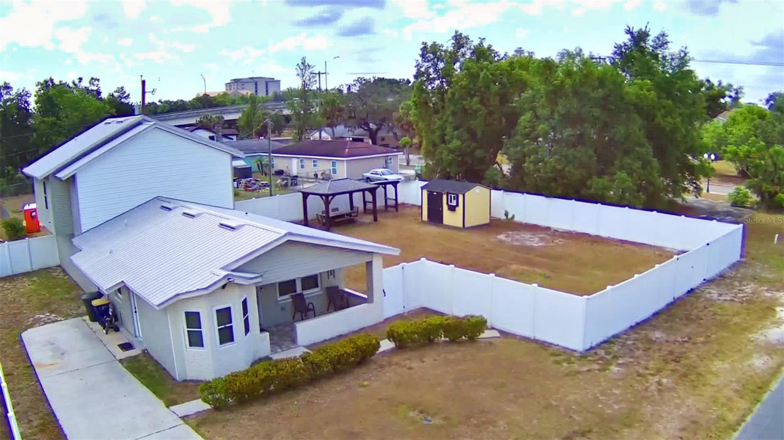 Image 75 of 75 For 640 Waldon Avenue N