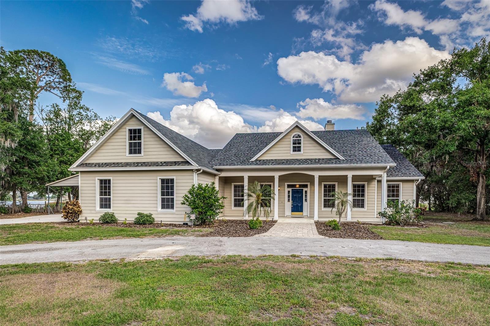 Details for 2070 Lake Hamilton Drive, WINTER HAVEN, FL 33881