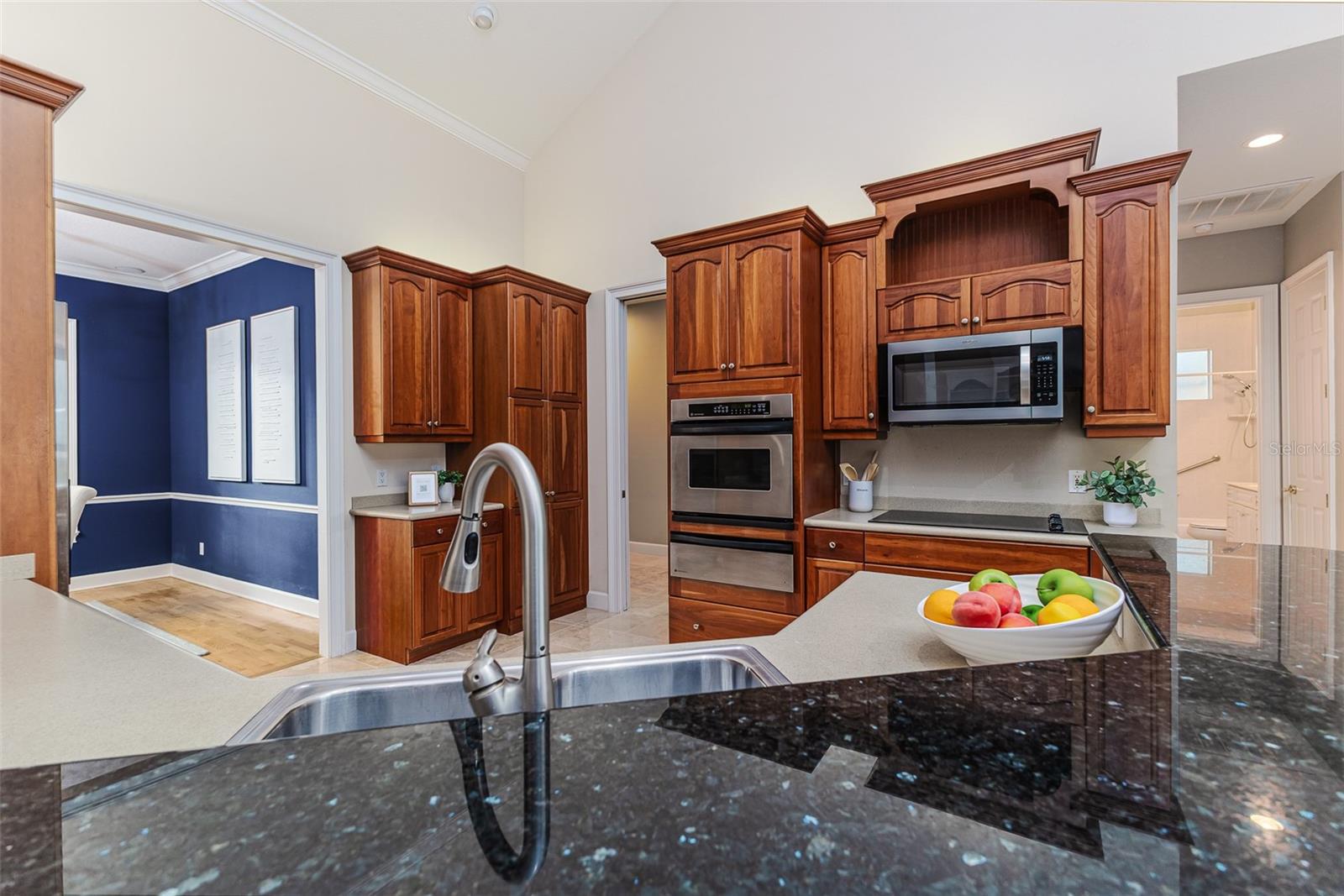 Image 38 of 68 For 2070 Lake Hamilton Drive