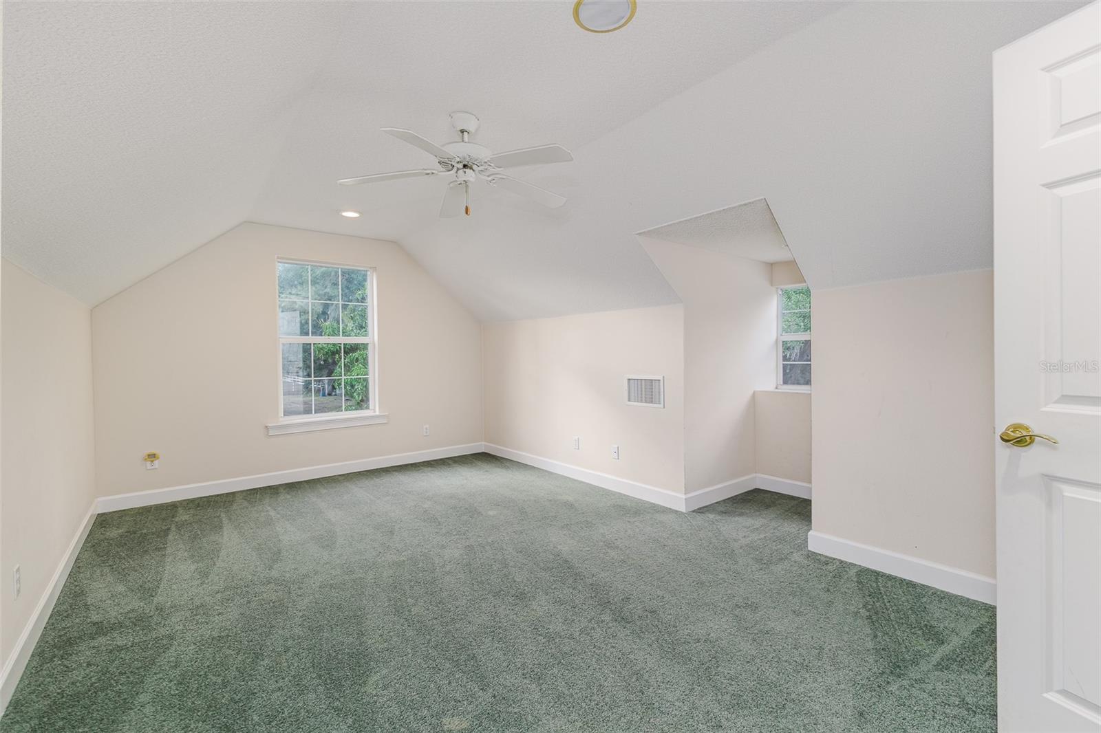 Image 47 of 68 For 2070 Lake Hamilton Drive