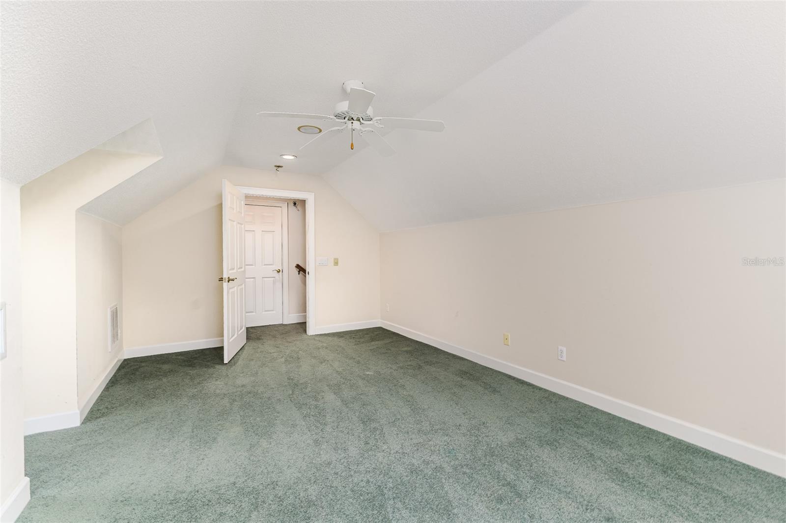Image 48 of 68 For 2070 Lake Hamilton Drive