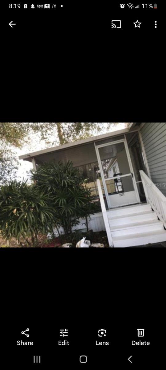 Listing Details for 2621 Island Oaks W, LAKELAND, FL 33805