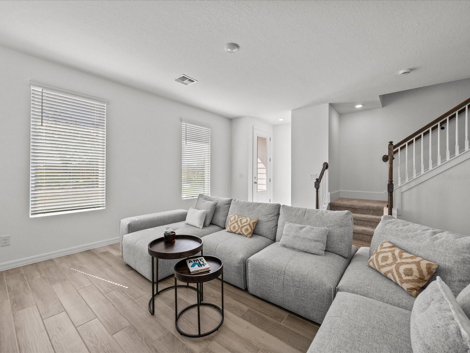 Image 5 of 23 For 6505 Cyrils Drive