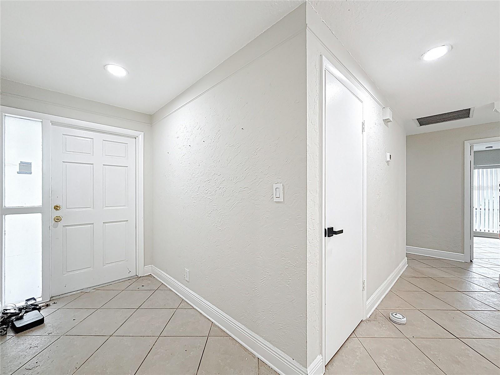 Image 4 of 35 For 10430 51st Street