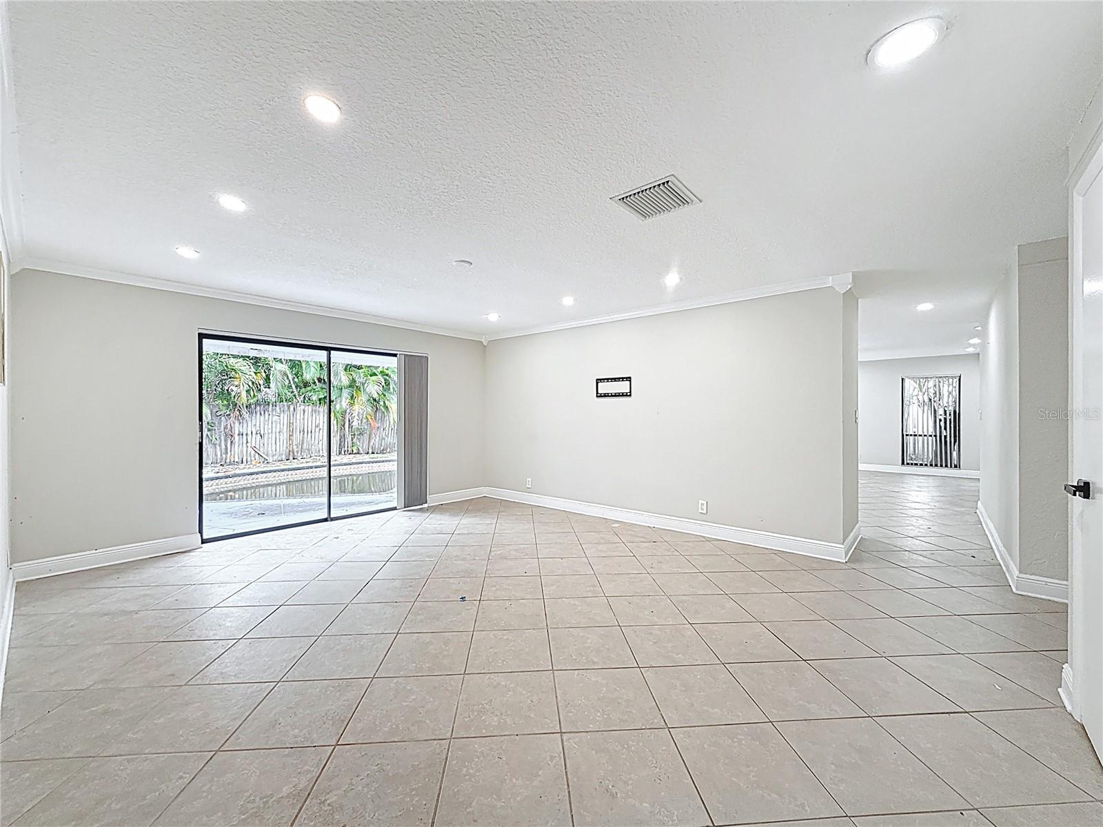 Image 6 of 35 For 10430 51st Street