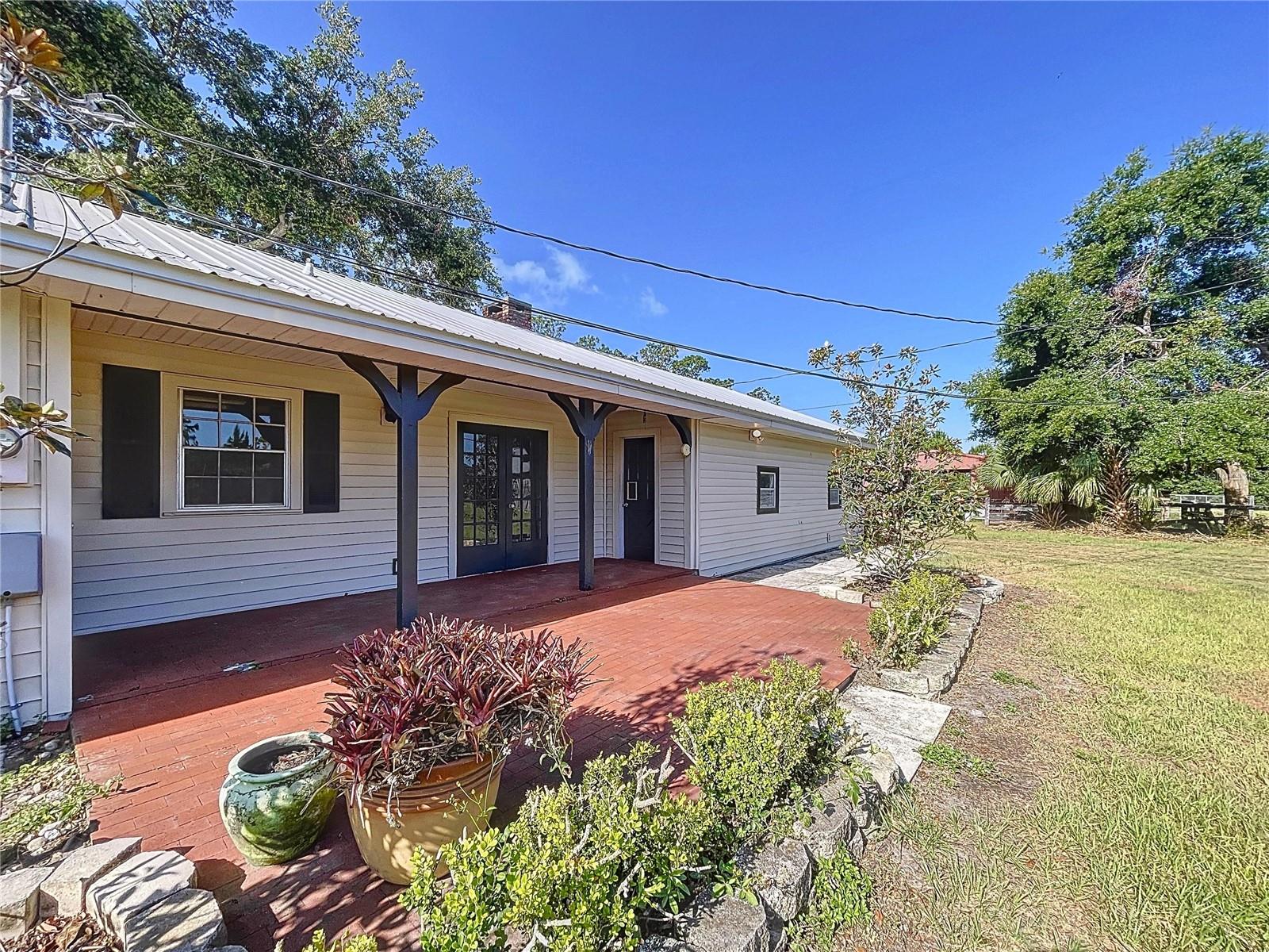 Image 17 of 44 For 2171 Sophia Place S