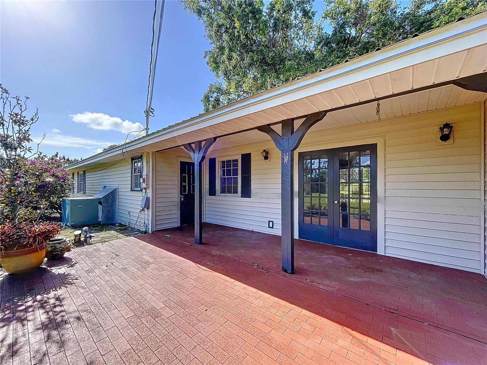 Image 18 of 44 For 2171 Sophia Place S