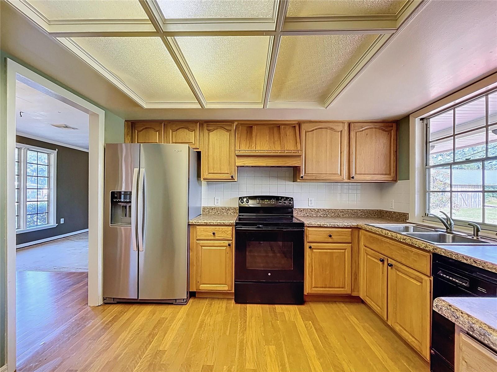 Image 33 of 44 For 2171 Sophia Place S