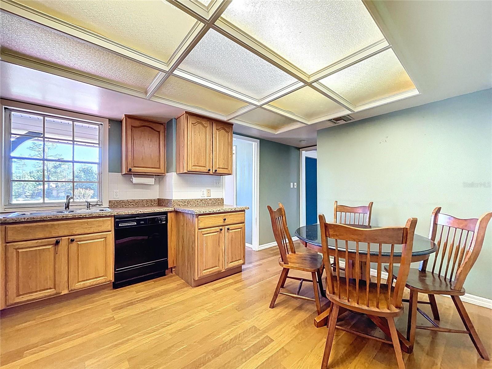 Image 34 of 44 For 2171 Sophia Place S