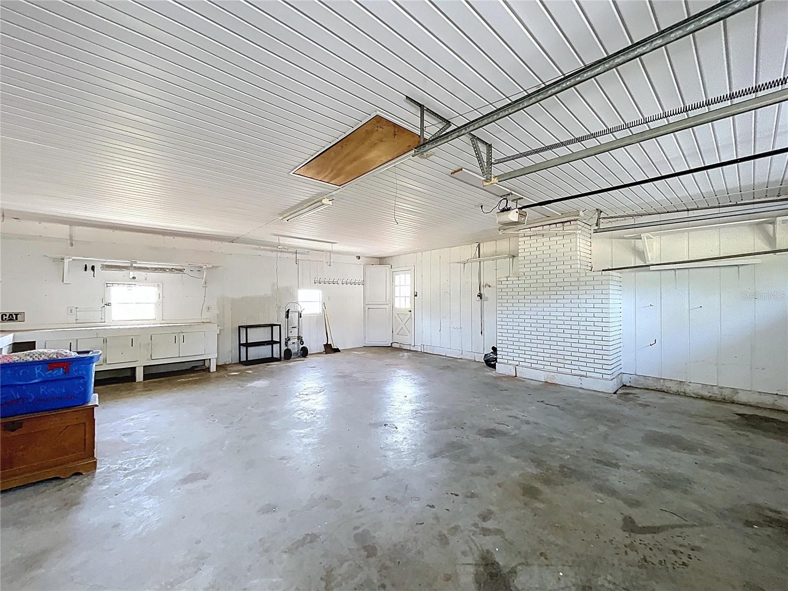 Image 41 of 44 For 2171 Sophia Place S