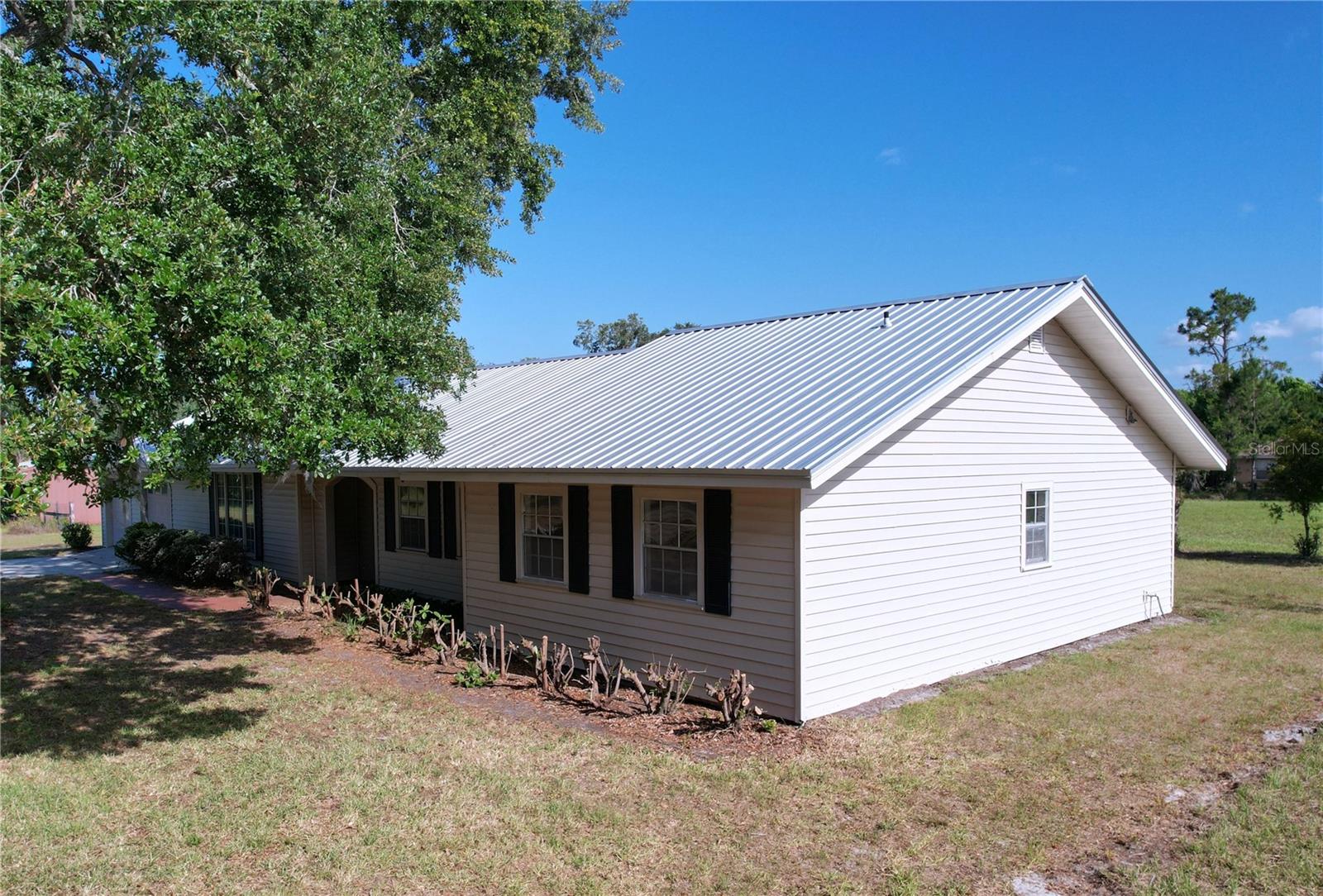Image 43 of 44 For 2171 Sophia Place S