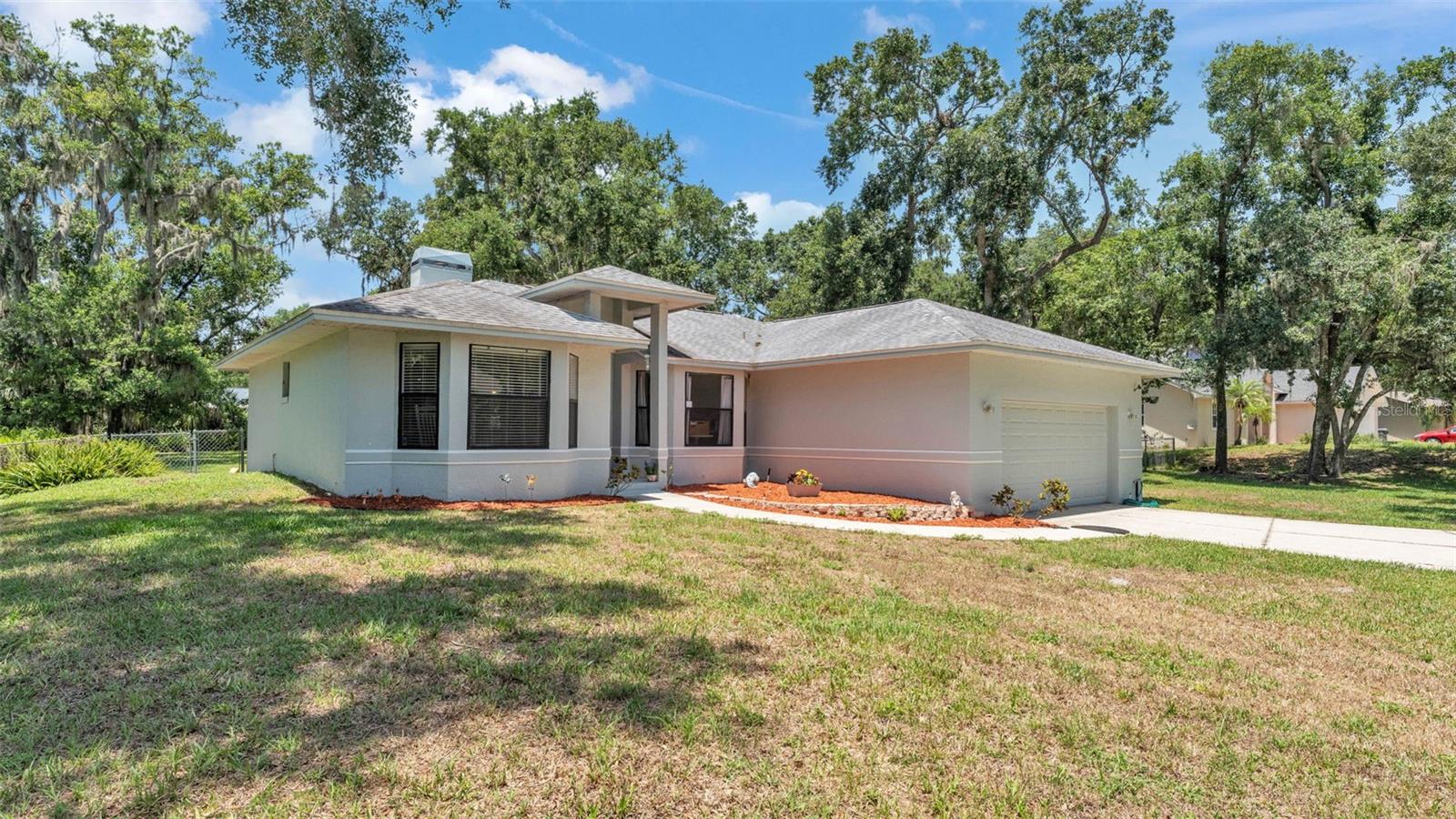 Image 3 of 42 For 6735 Forestwood Drive W