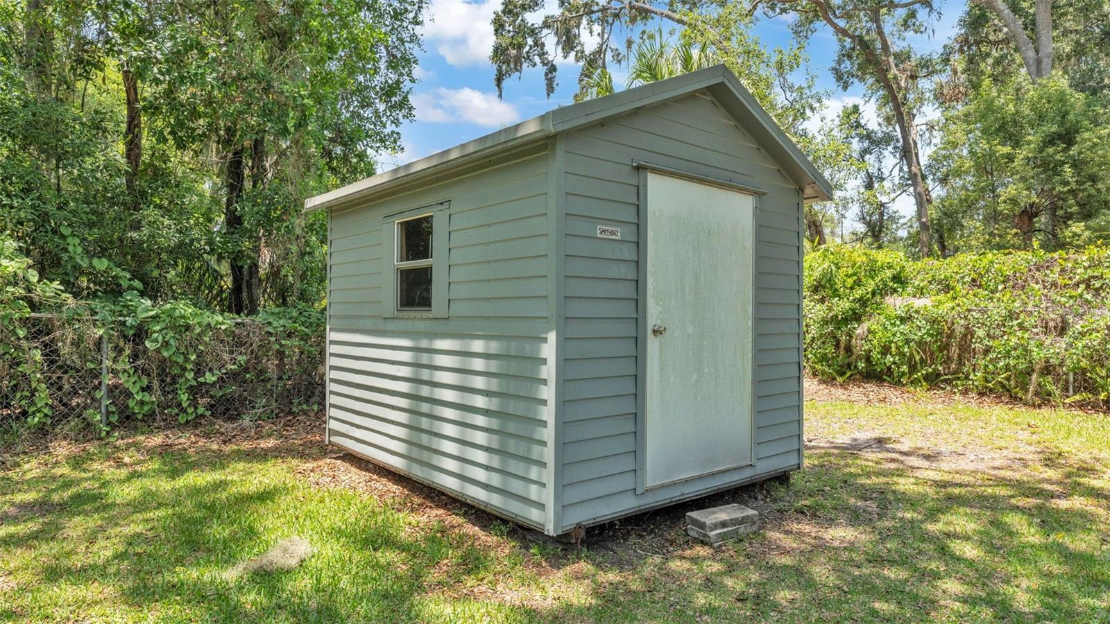Image 37 of 42 For 6735 Forestwood Drive W