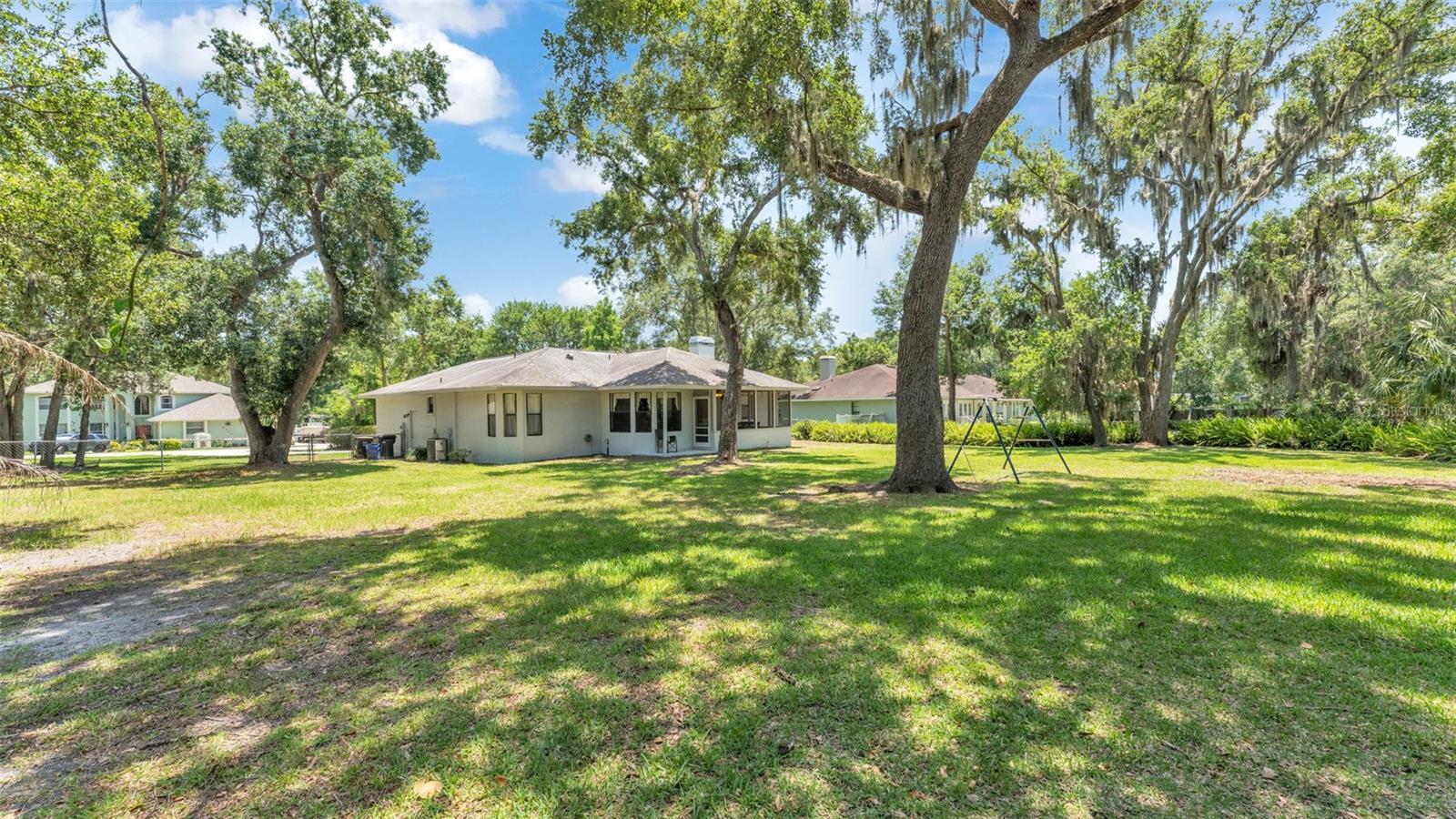 Image 38 of 42 For 6735 Forestwood Drive W
