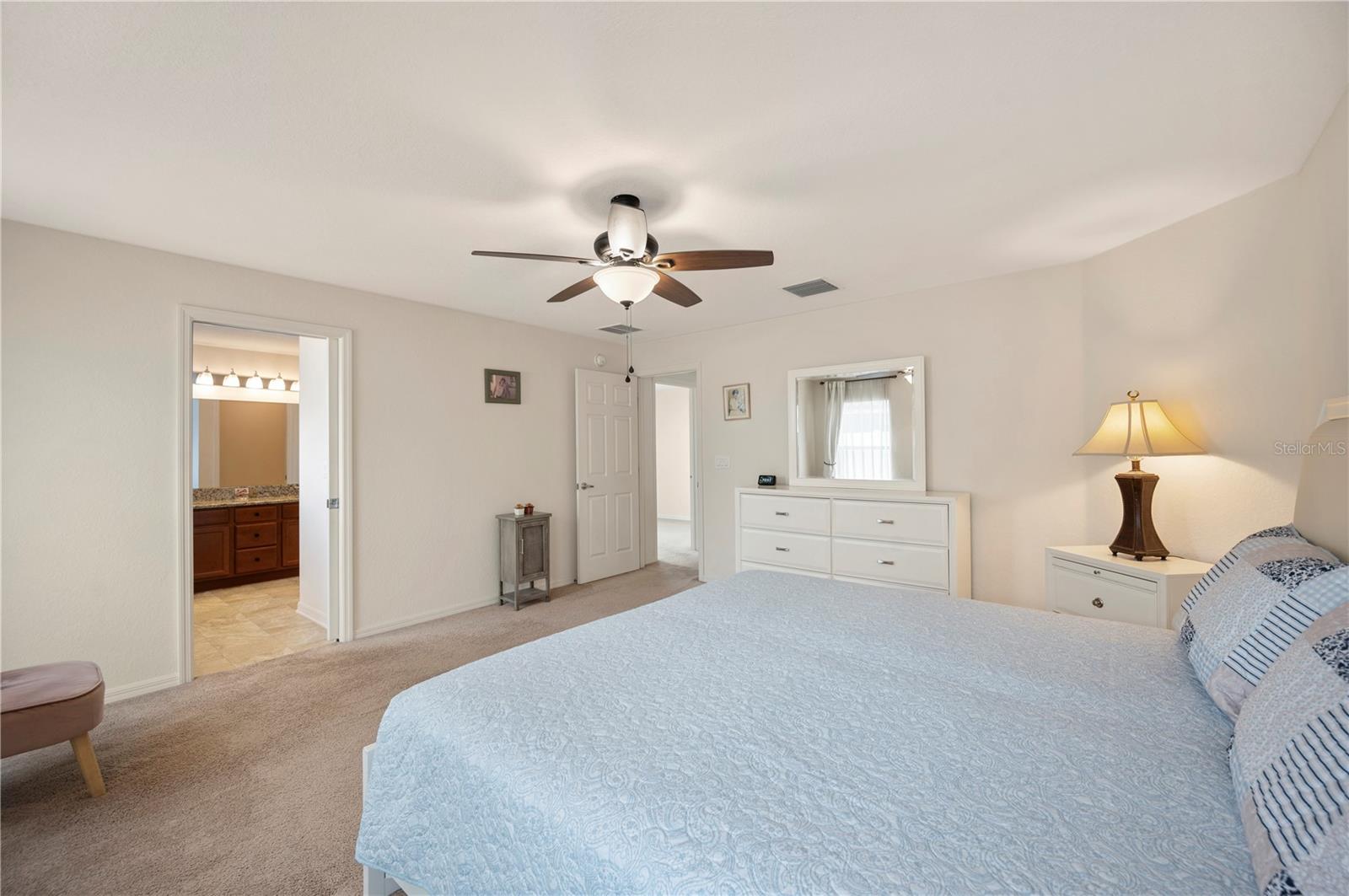 Image 21 of 35 For 727 Vineyard Reserve Court