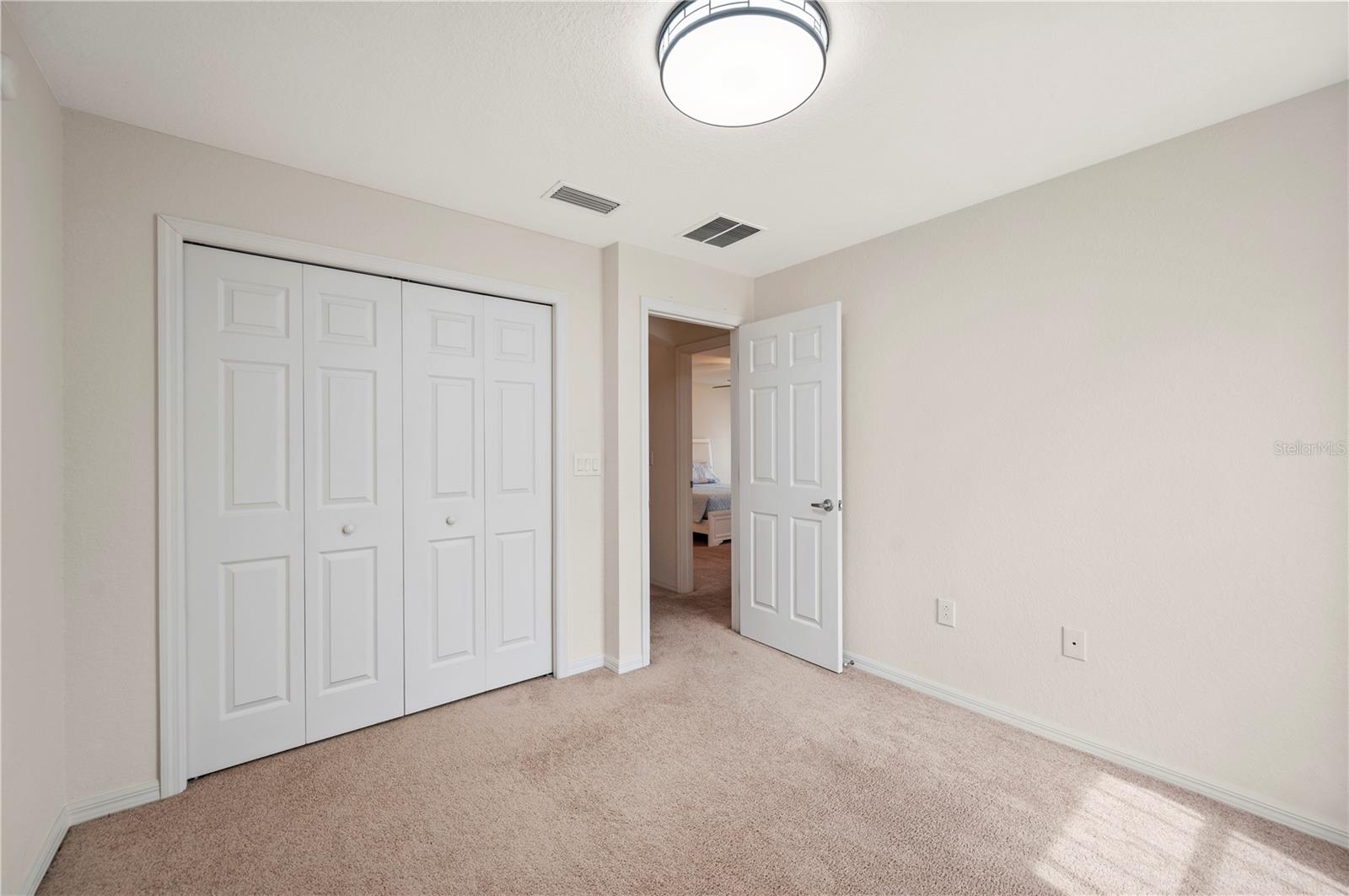 Image 29 of 35 For 727 Vineyard Reserve Court
